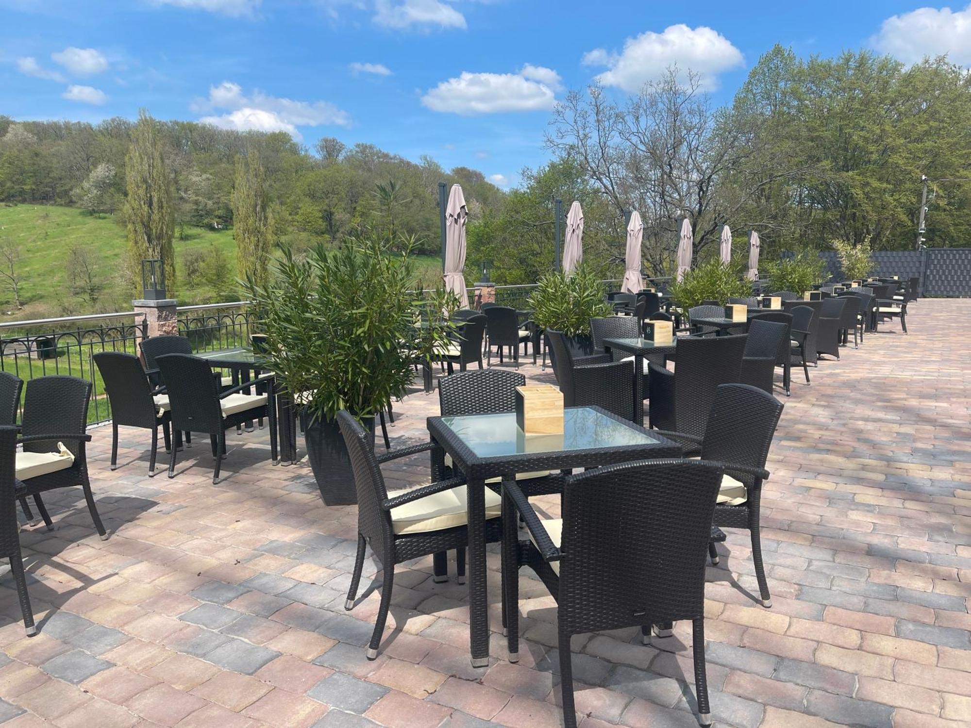 Landhotel Lembergblick Feilbingert エクステリア 写真