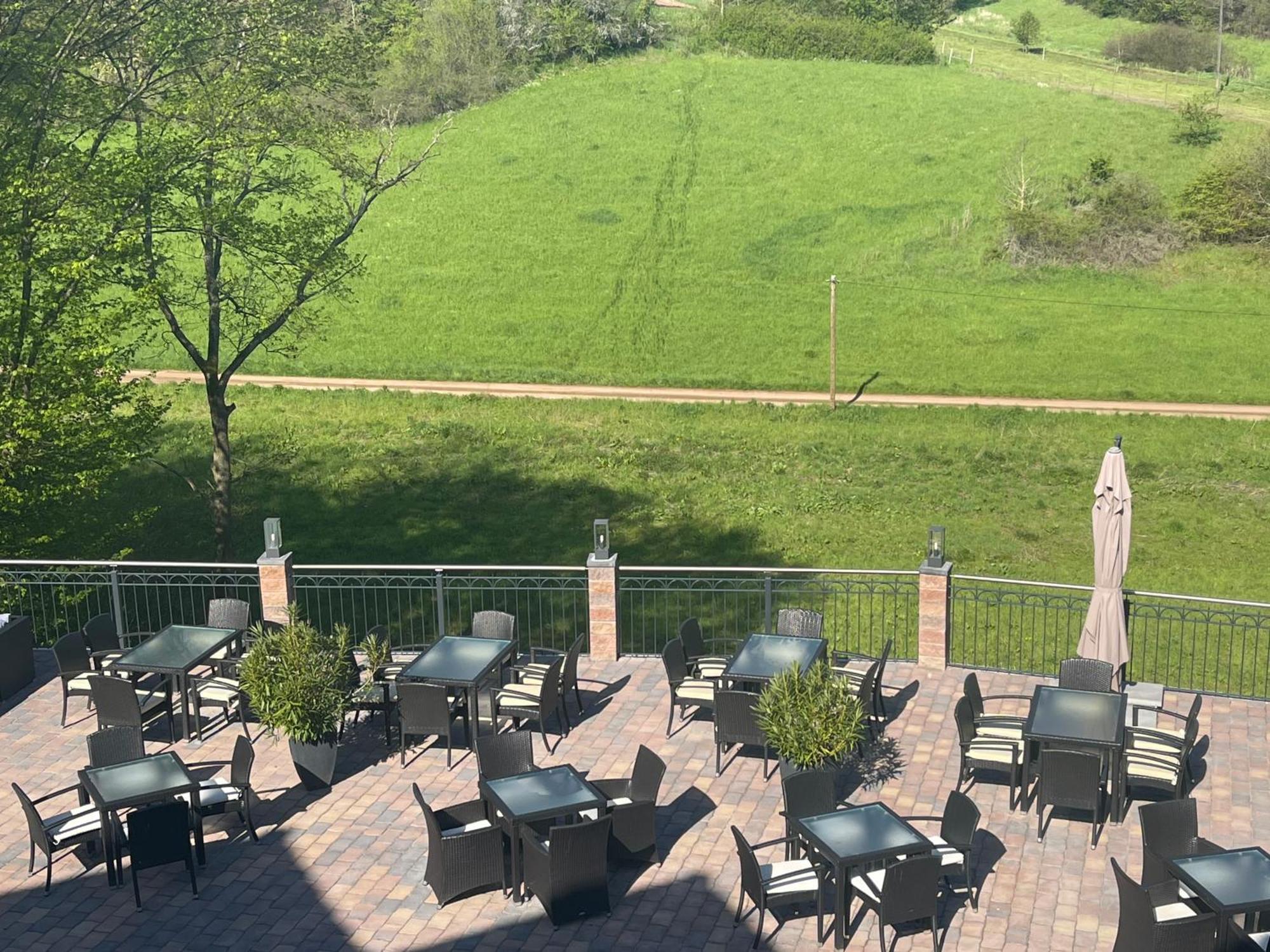 Landhotel Lembergblick Feilbingert エクステリア 写真